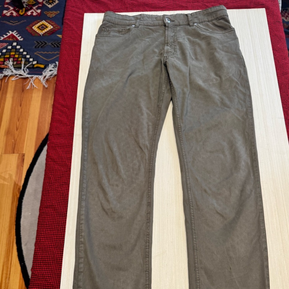 Peter Millar Dark /Army Green Chinos